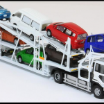 車両運搬車（キャリアカー）の特徴や必要免許・資格は？